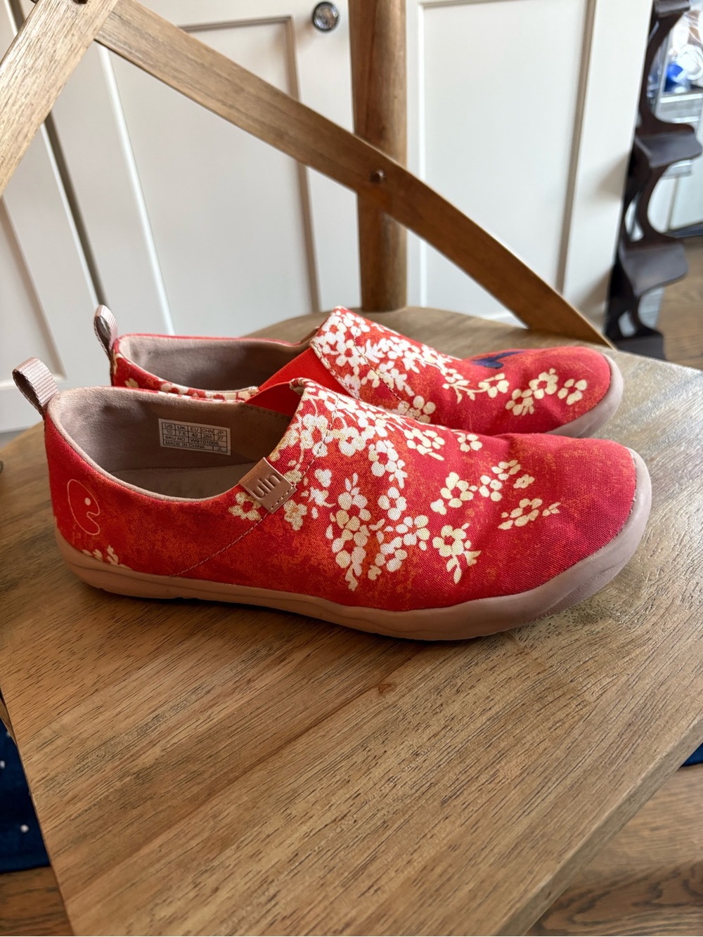 UIN Red Floral Slip-On Women's Shoes